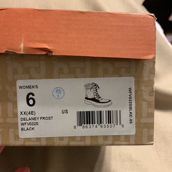 Propet Delaney Frost Boot - Picture 10 of 10